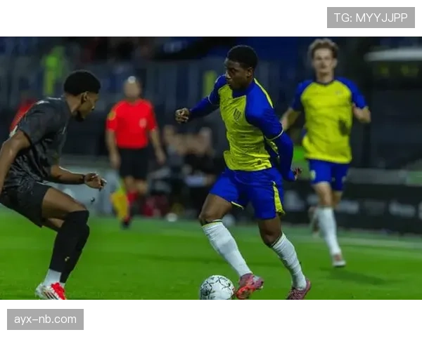 瓦伦西亚边路速度全面爆发，状态回暖助球队赛季强势冲刺