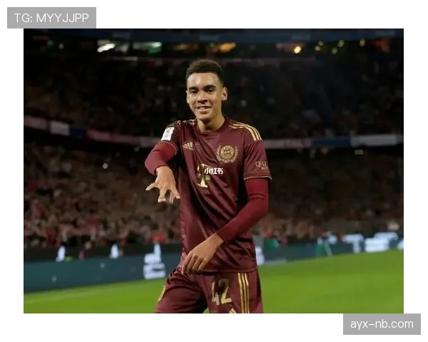 杜埃 vs 穆西亚拉:技术风格与实战效率对比 杜埃 vs 穆西亚拉:技术风格与实战效率对比